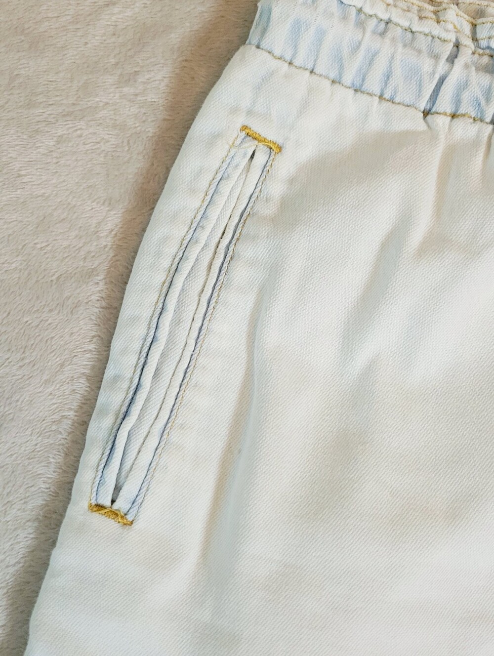 Vintage '90S White wash Paper Bag Waist Women's Jean Shorts P Small - Picture 3 of 10